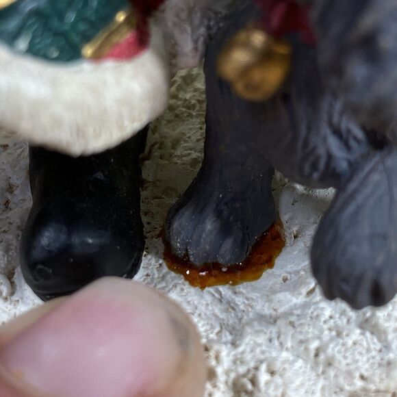 Santa's From Around The World American Santa Figurine 1994 Made in China - Picture 10 of 16